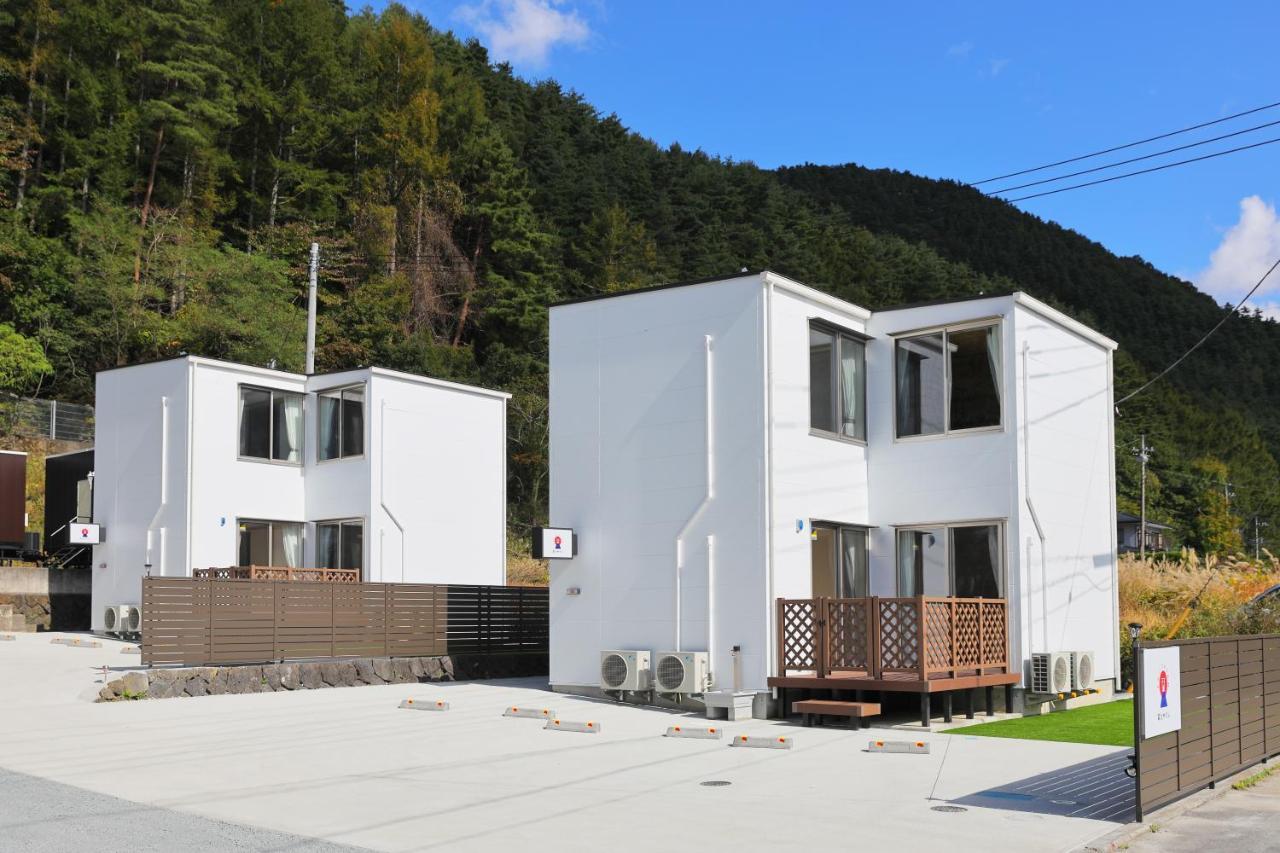 Fujiyasan Villa Fujikawaguchiko Exterior photo